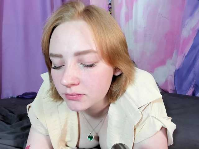 FlexxyLexy live cam on BongaCams
