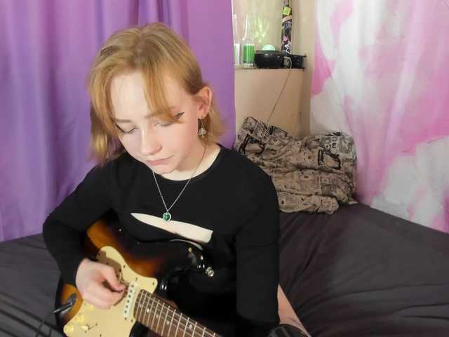 FlexxyLexy live cam on BongaCams