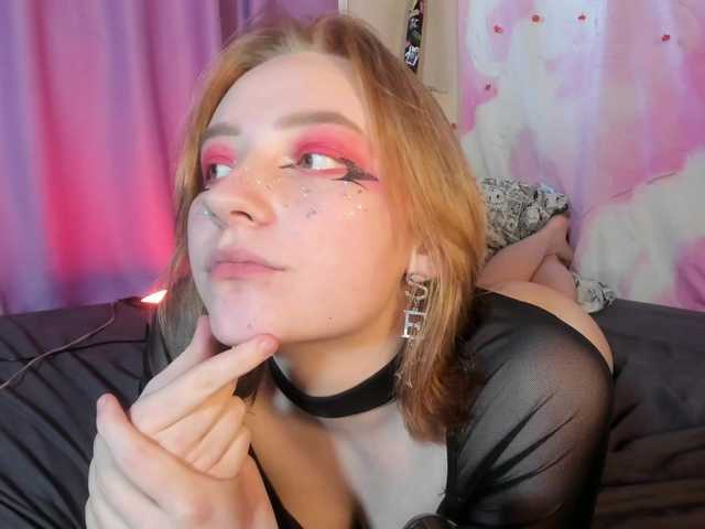 FlexxyLexy live cam on BongaCams