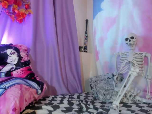 FlexxyLexy live cam on BongaCams