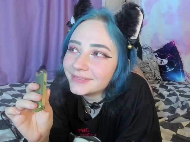 FlexxyLexy live cam on BongaCams