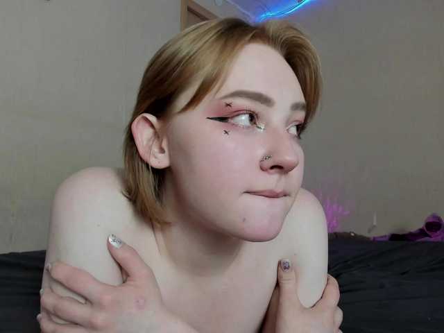 FlexxyLexy live cam on BongaCams