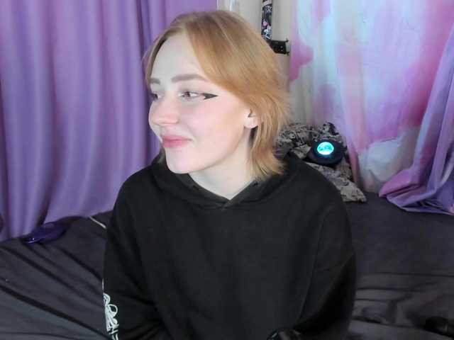 FlexxyLexy live cam on BongaCams
