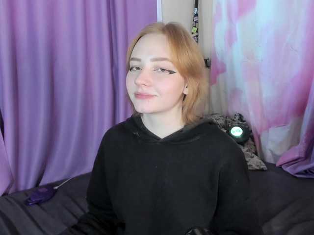 FlexxyLexy live cam on BongaCams
