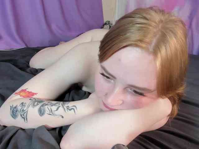 FlexxyLexy webcam