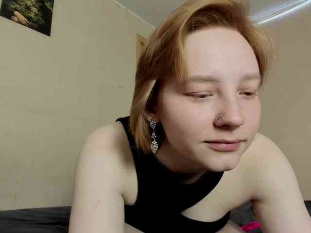 FlexxyLexy webcam