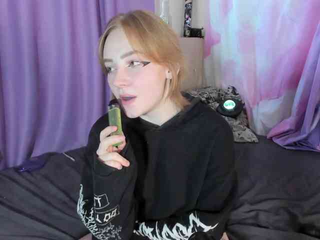 FlexxyLexy webcam