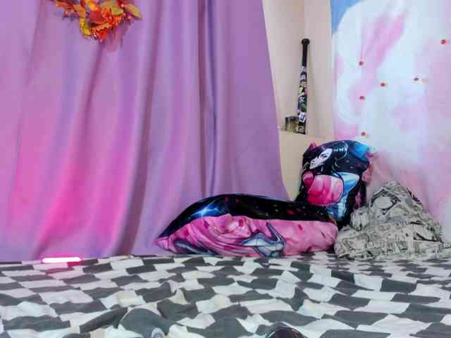 FlexxyLexy webcam
