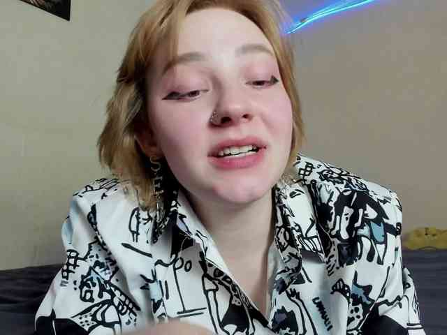 FlexxyLexy webcam