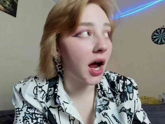 FlexxyLexy webcam