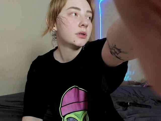 FlexxyLexy webcam