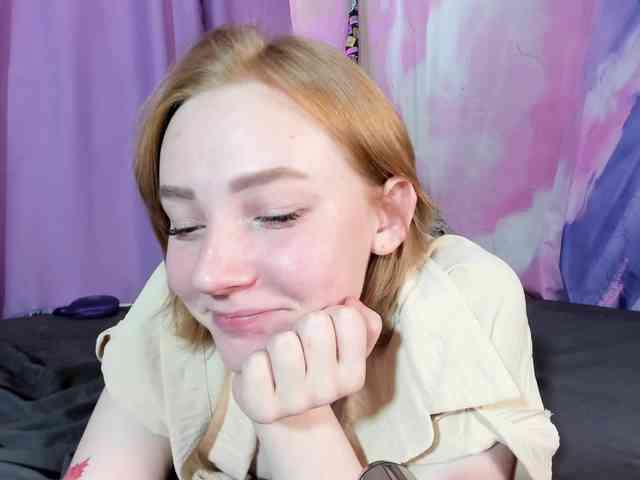 FlexxyLexy webcam
