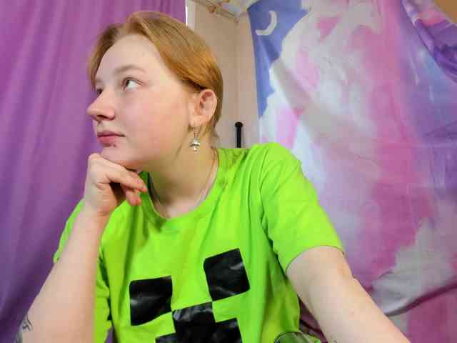 FlexxyLexy webcam