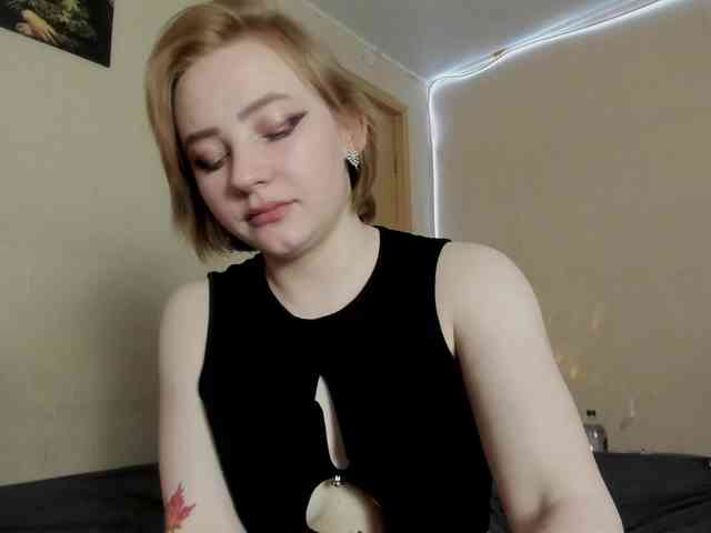 FlexxyLexy webcam