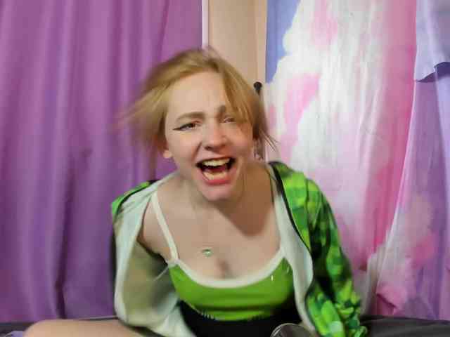FlexxyLexy webcam