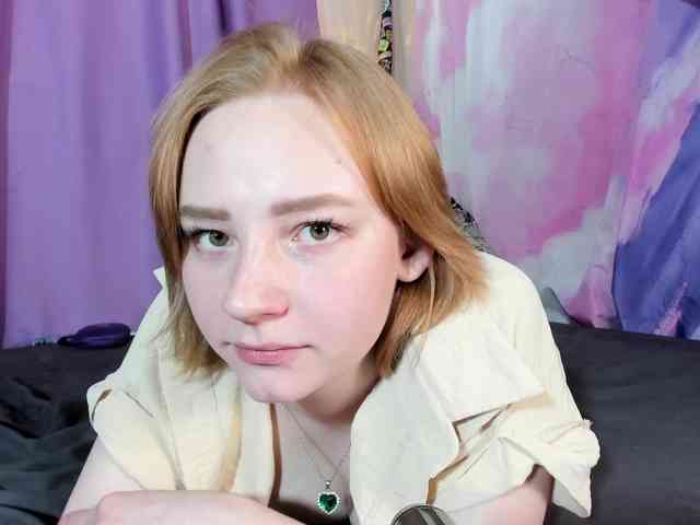 FlexxyLexy webcam