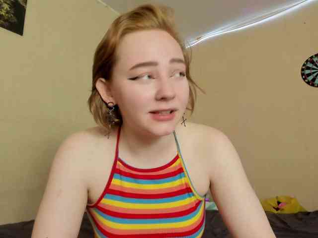 FlexxyLexy webcam