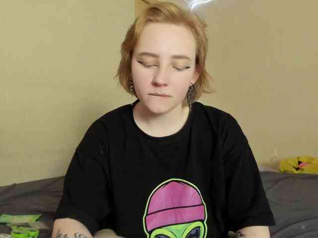 FlexxyLexy webcam