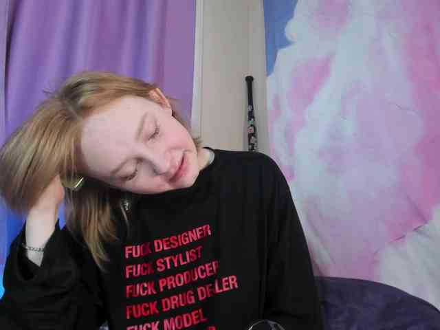 FlexxyLexy webcam