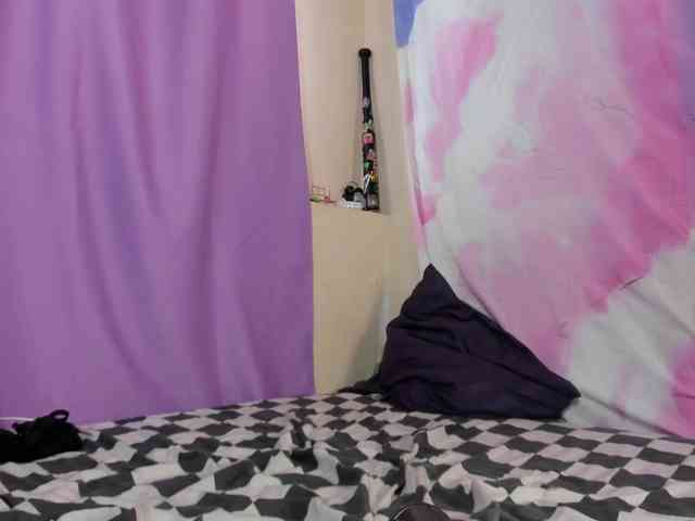 FlexxyLexy webcam