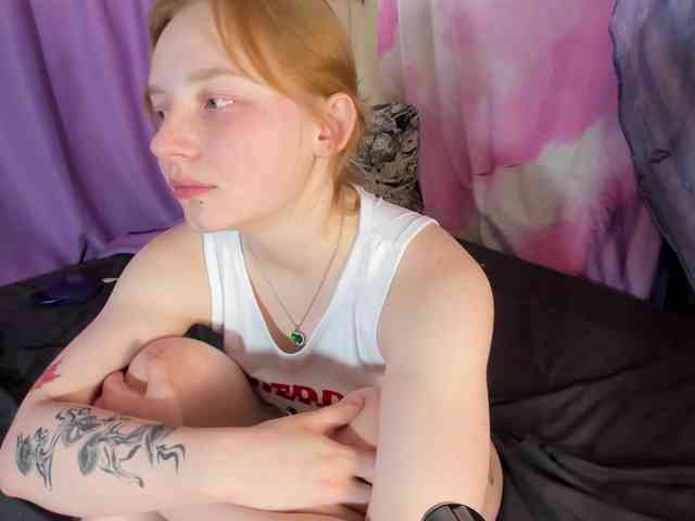 FlexxyLexy webcam