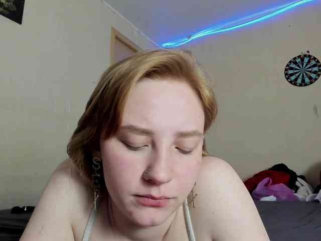 FlexxyLexy webcam