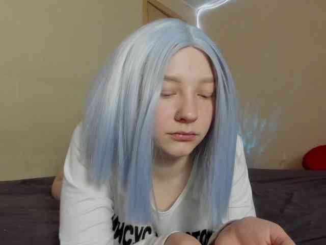Ця модель зараз онлайн. FlexxyLexy