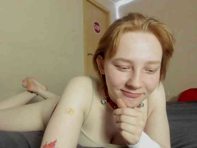 FlexxyLexy webcam