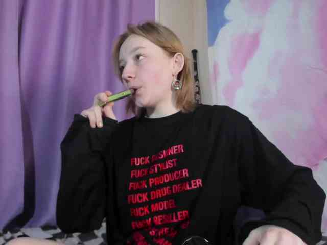 FlexxyLexy webcam