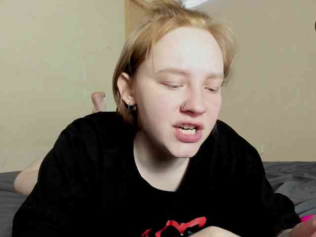 FlexxyLexy webcam