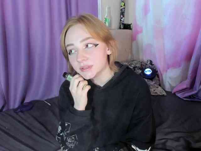 FlexxyLexy webcam