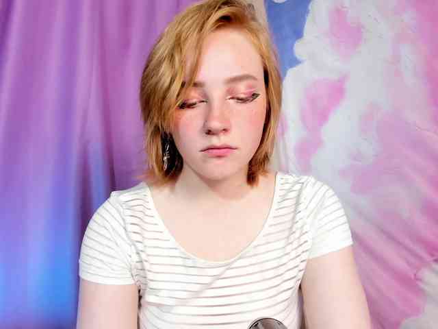 FlexxyLexy webcam