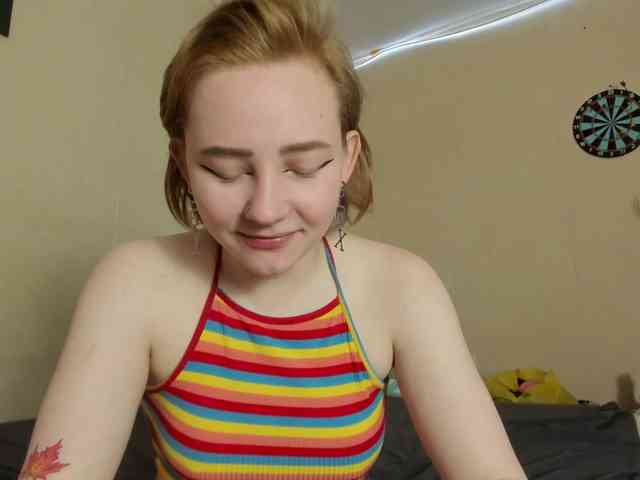 FlexxyLexy webcam