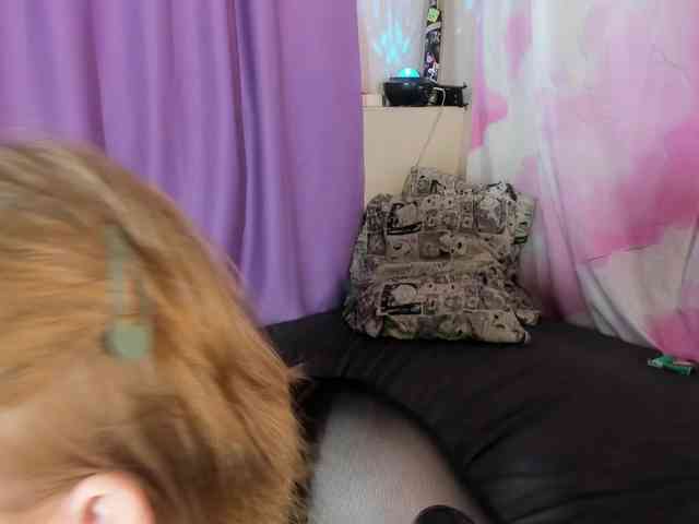 FlexxyLexy webcam