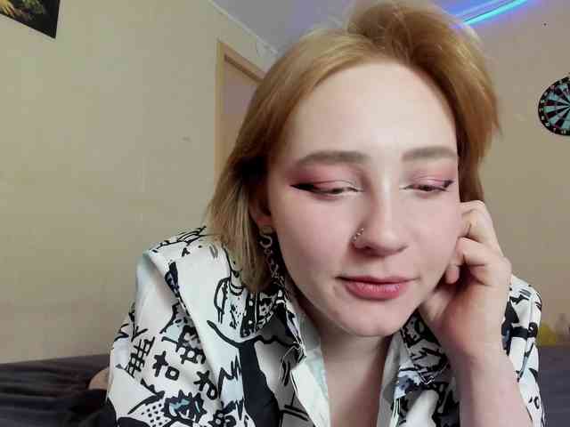 FlexxyLexy webcam