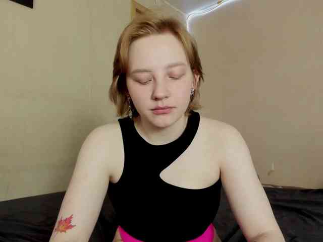 FlexxyLexy webcam