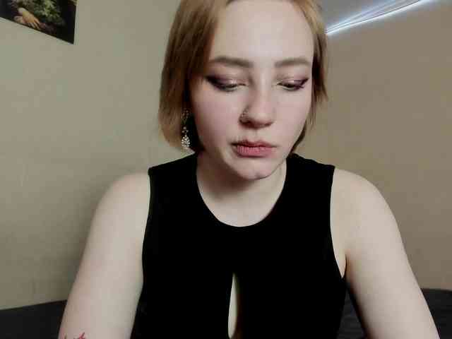 FlexxyLexy Live Webcam on BongaCams
