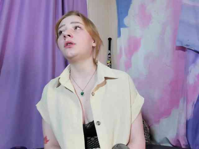 FlexxyLexy webcam