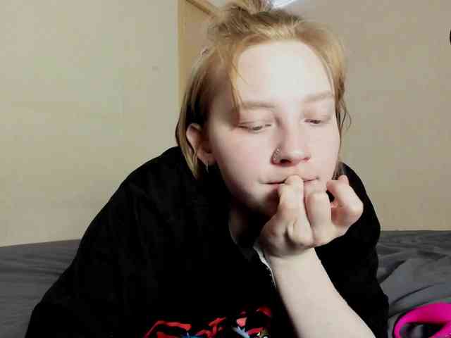 FlexxyLexy webcam