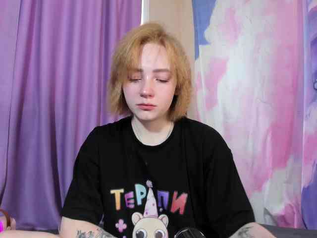 FlexxyLexy webcam