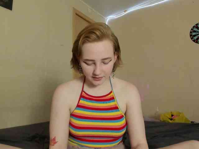 FlexxyLexy webcam