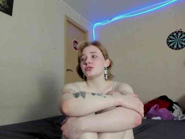 FlexxyLexy webcam