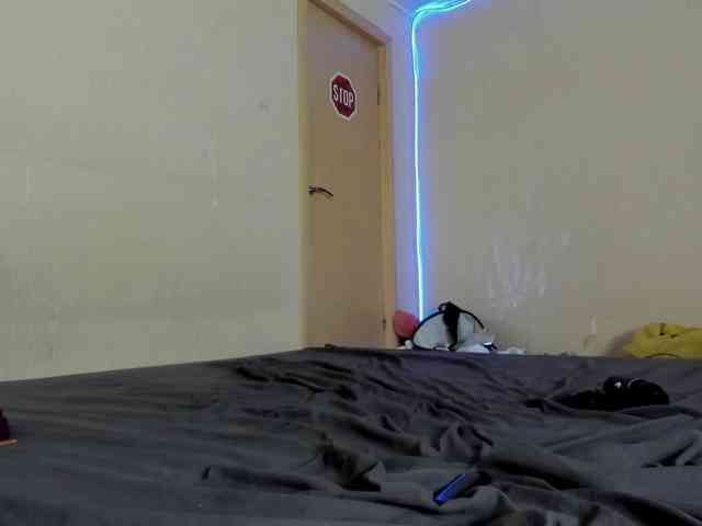 FlexxyLexy webcam
