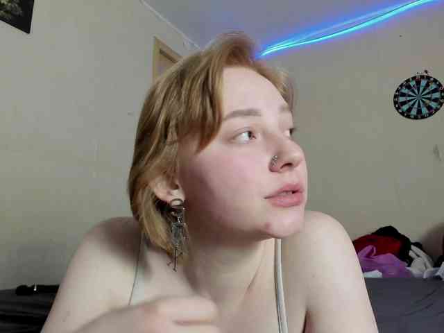 FlexxyLexy webcam