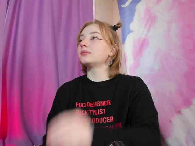 FlexxyLexy webcam
