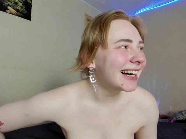 FlexxyLexy webcam