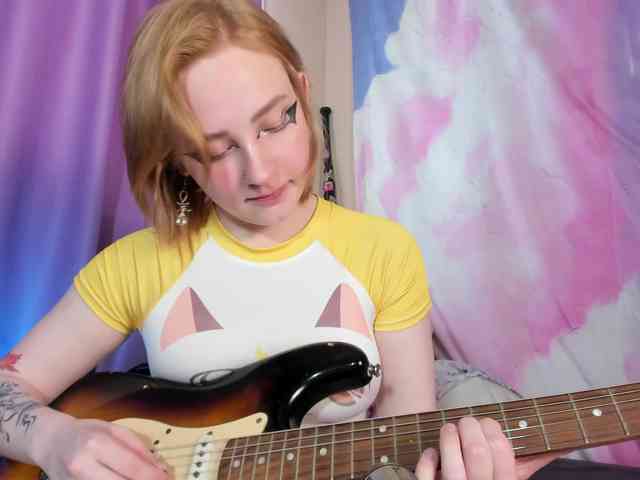 FlexxyLexy webcam