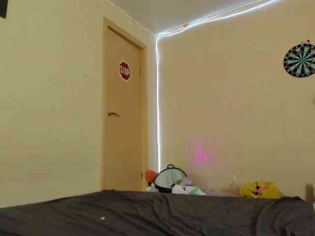 FlexxyLexy webcam
