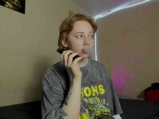 FlexxyLexy webcam