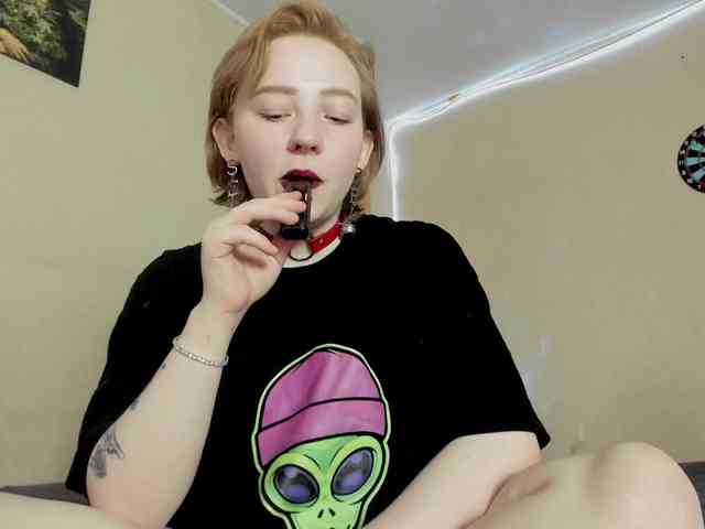FlexxyLexy webcam